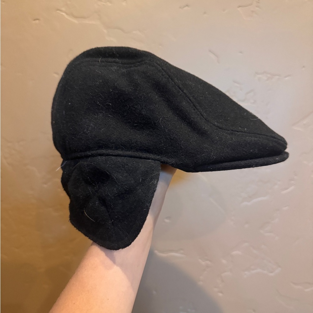 Classic Black Men's Flat Cap